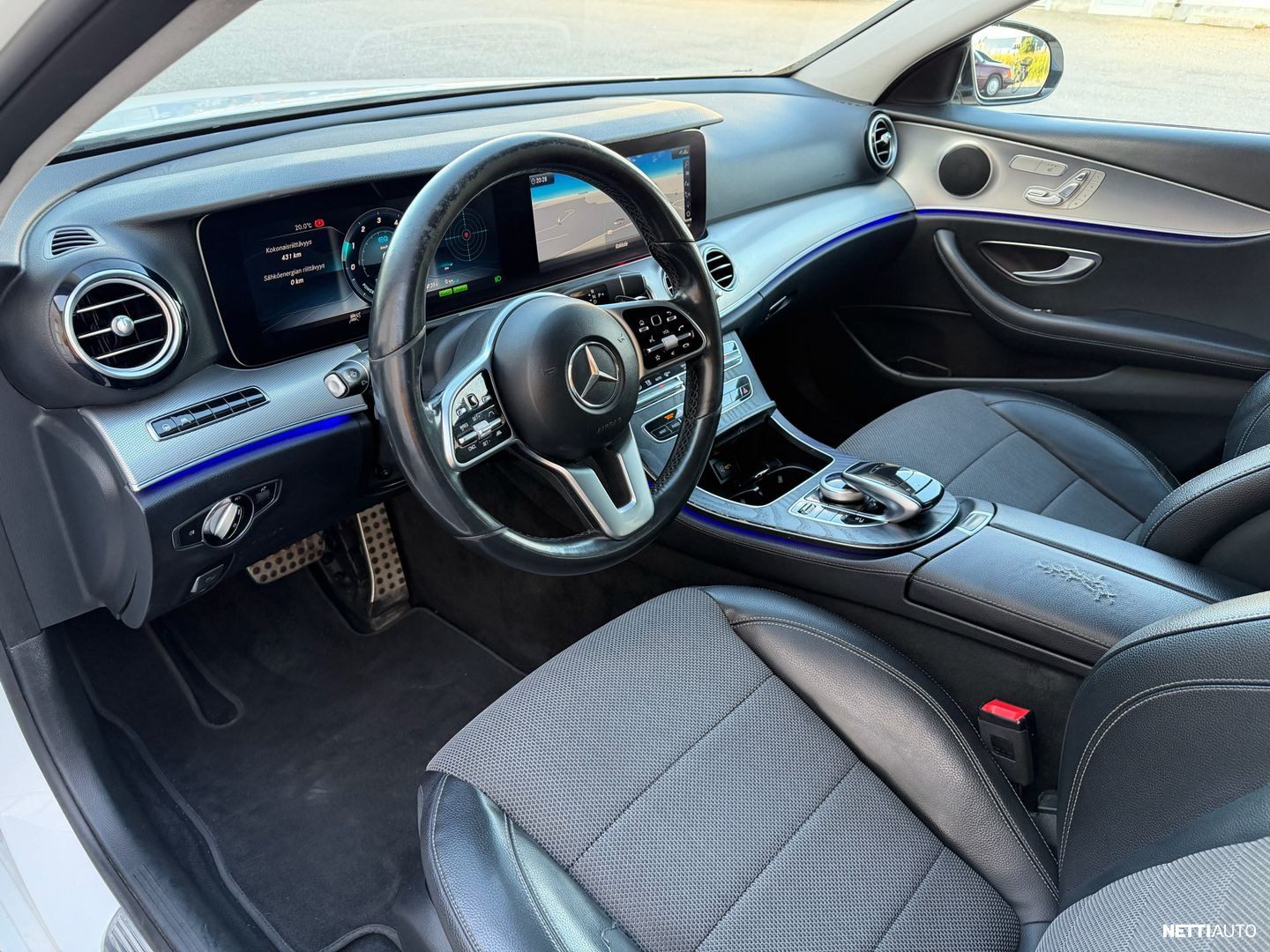 Mercedes-Benz E 300 de T pikkukuva 34