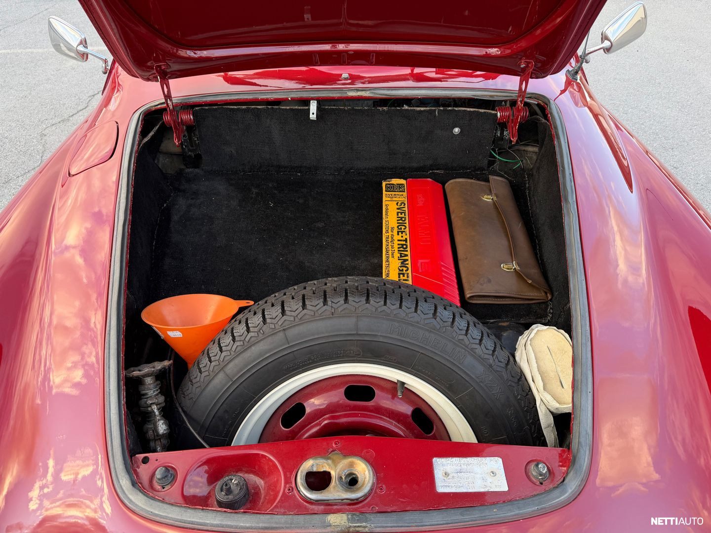 Volkswagen Karmann-Ghia pikkukuva 28