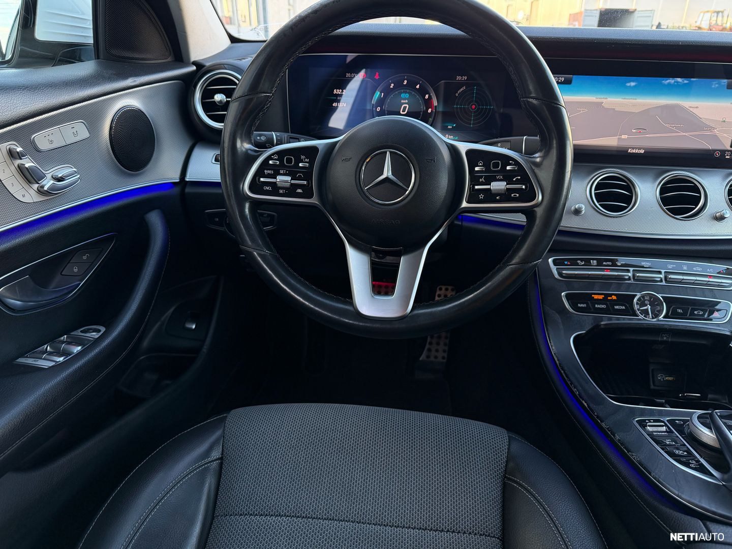 Mercedes-Benz E 300 de T pikkukuva 27