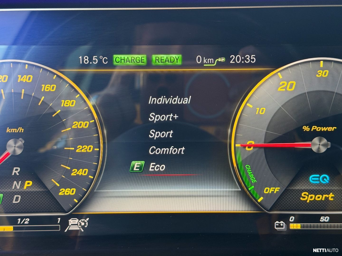 Mercedes-Benz E 300 de T pikkukuva 22
